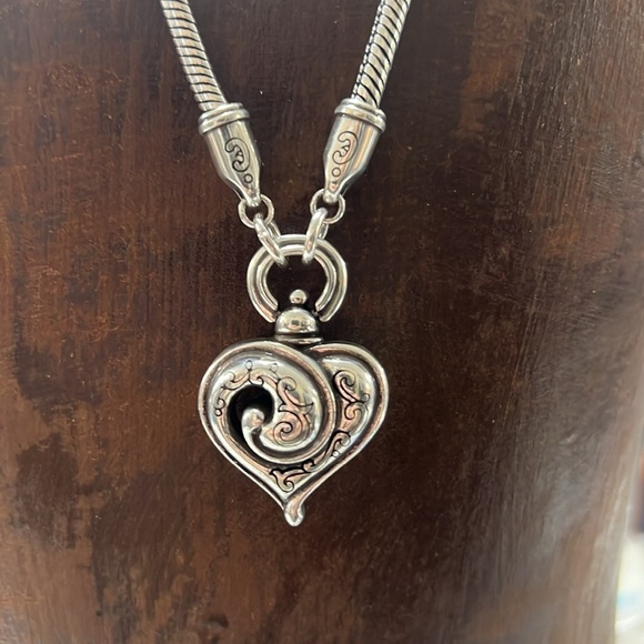 Brighton Penelope Pendant Silver Plated Heart Necklace Retired Piece Adjustable - Picture 4 of 9